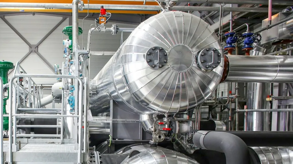 Meet the biggest heat pumps in the world